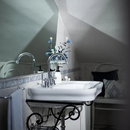 Attico Elegante Con Terrazza Panoramica, In Centro *