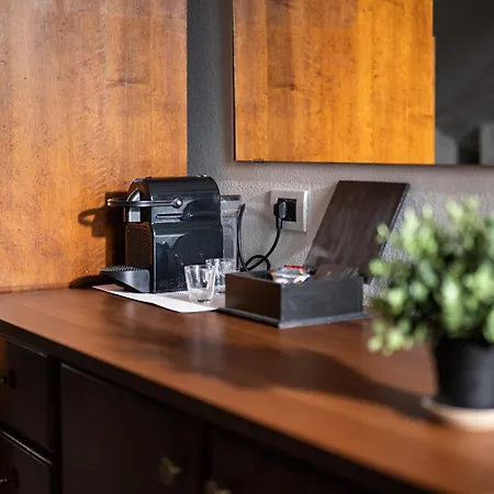 Apartmán Attico Elegante Con Terrazza Panoramica, In Centro Piacenza