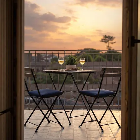 Attico Elegante Con Terrazza Panoramica, In Centro Lejlighed *